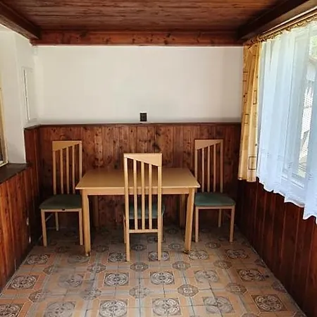Apartmán APARTMÁN - RETRO domeček *